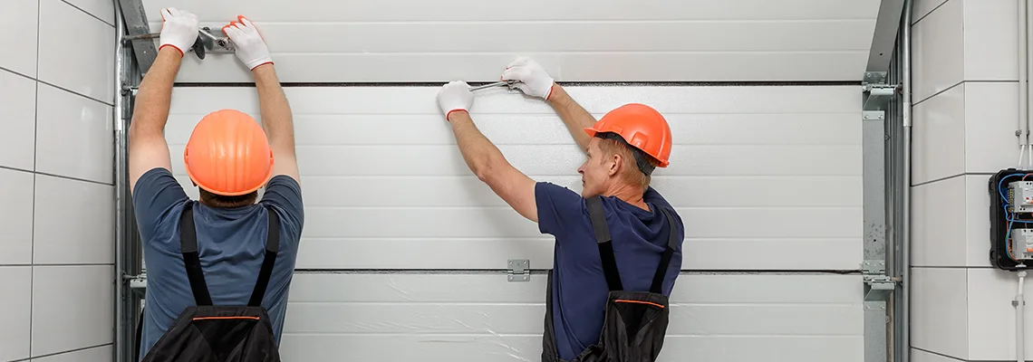 Driveway Garage Door Local Technicians in Poinciana, Florida