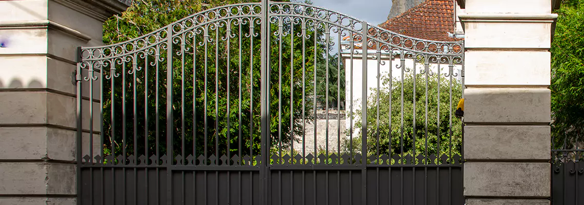 Wooden Swing Gate Repair in Poinciana, FL