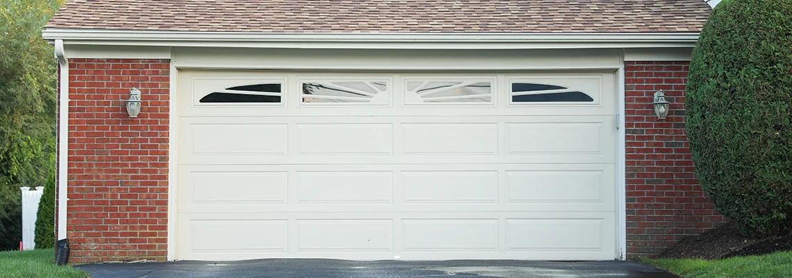 Residential Garage Door Hurricane-Proofing in Poinciana, Florida